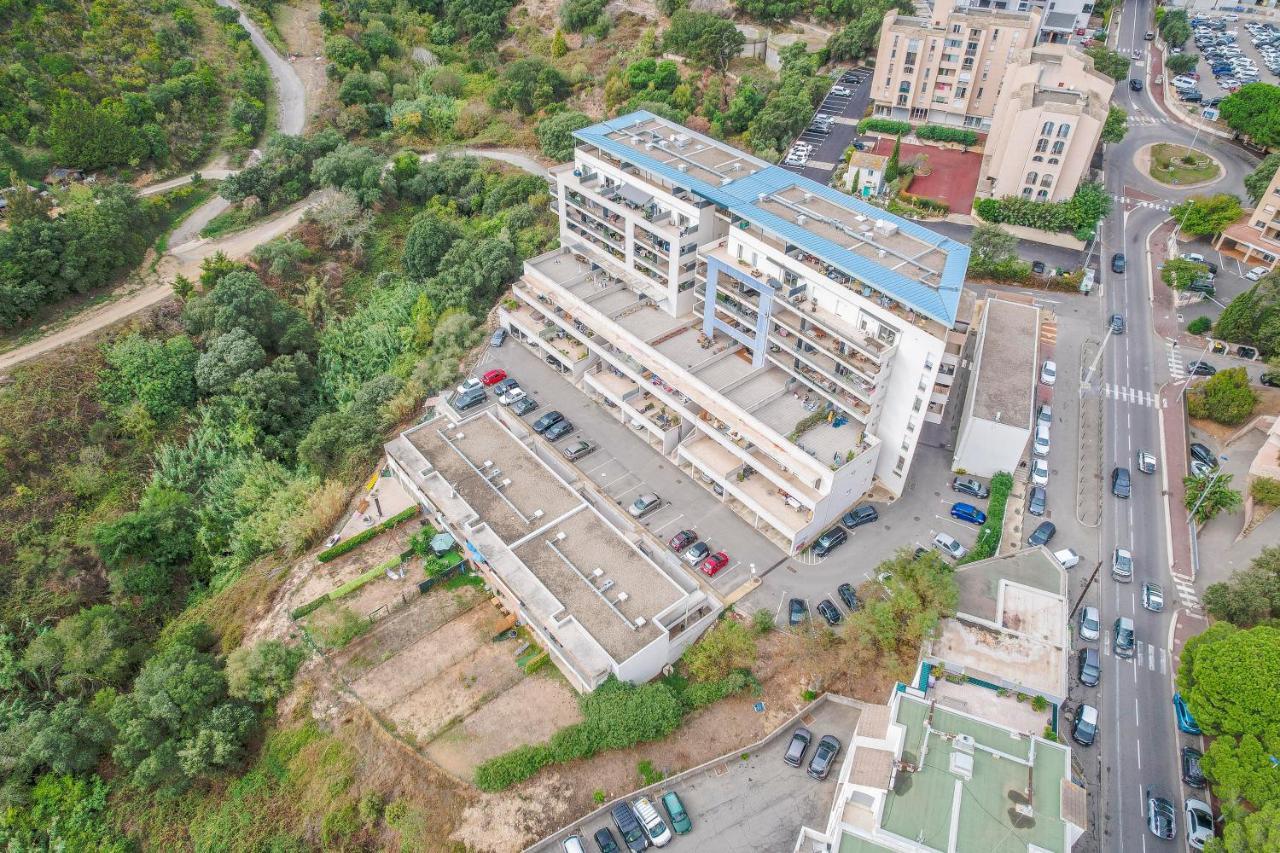Appartement Cosy Et Spacieux Avec Jardin Et Parking Bastia  Exteriör bild